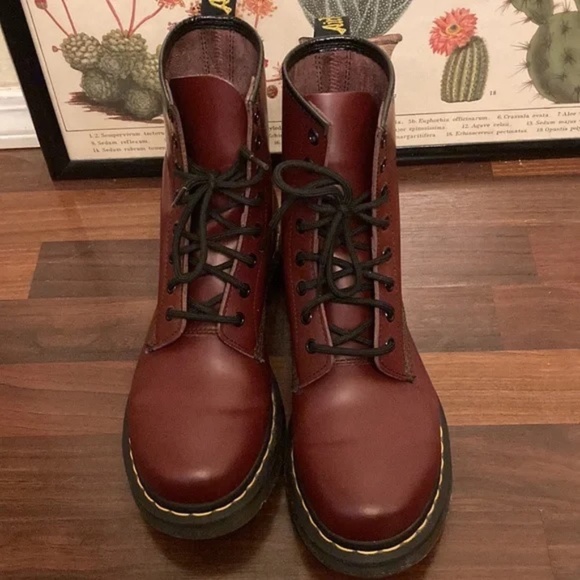 Cherry Red Classic Docs - Picture 5 of 5